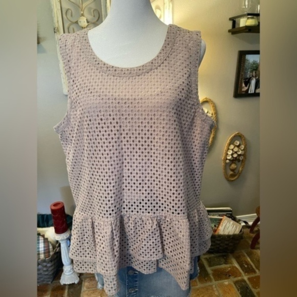 a.n.a lavender lace ruffle tank top.